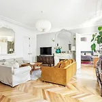 Luxury 4 Bedroom 160m2 2 King 2 Queen * Paris