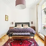 Apartment Luxury 4 Bedroom 160m2 2 King 2 Queen *