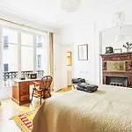 Apartment Luxury 4 Bedroom 160m2 2 King 2 Queen