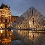 Luxury 4 Bedroom 160m2 2 King 2 Queen Paris
