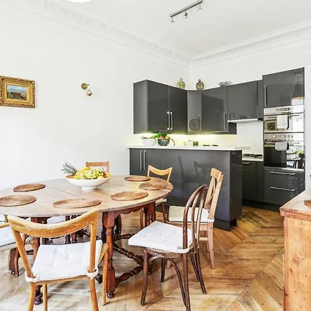 Luxury 4 Bedroom 160m2 2 King 2 Queen Paris