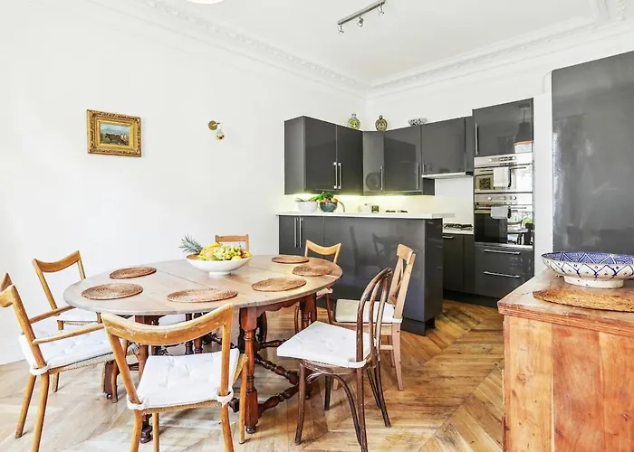 Luxury 4 Bedroom 160m2 2 King 2 Queen Paris