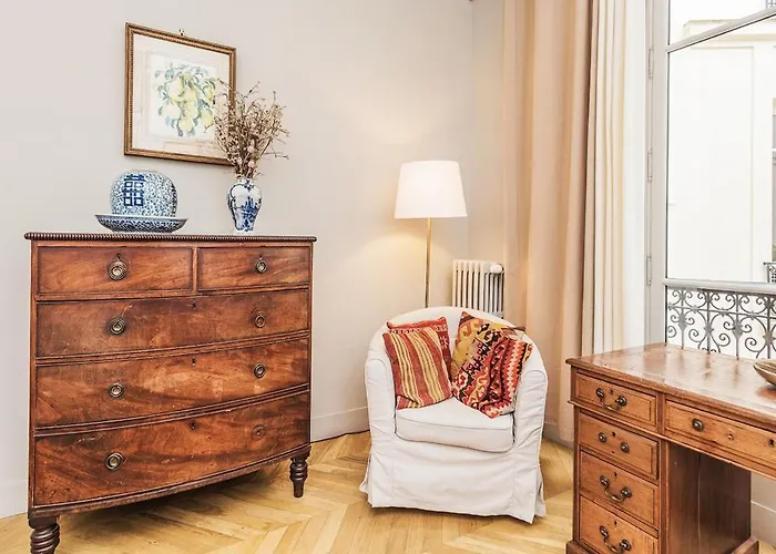 Luxury 4 Bedroom 160m2 2 King 2 Queen *