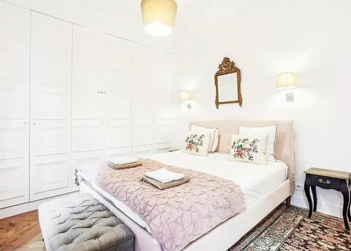 Luxury 4 Bedroom 160m2 2 King 2 Queen Paris